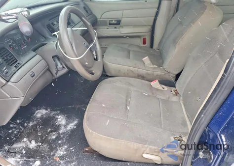 2011 Ford Crown Victoria Police Interceptor z USA, uszkodzony, nr VIN 2FABP7BV8BX179338